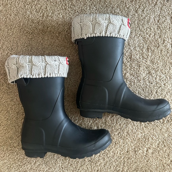 Hunter Original Short Rain Boot with Boot Sock - Picture 2 of 8